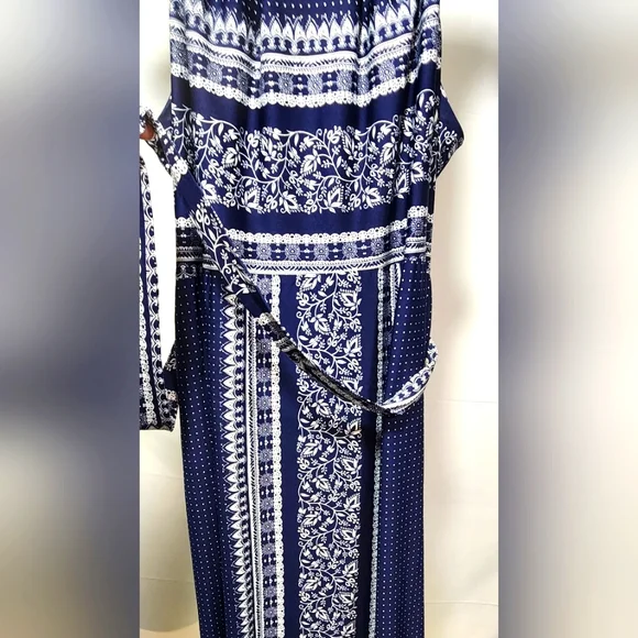 Lane Bryant Blue and White Smocked Maxi Dress-Size 18/20 - Picture 8 of 11